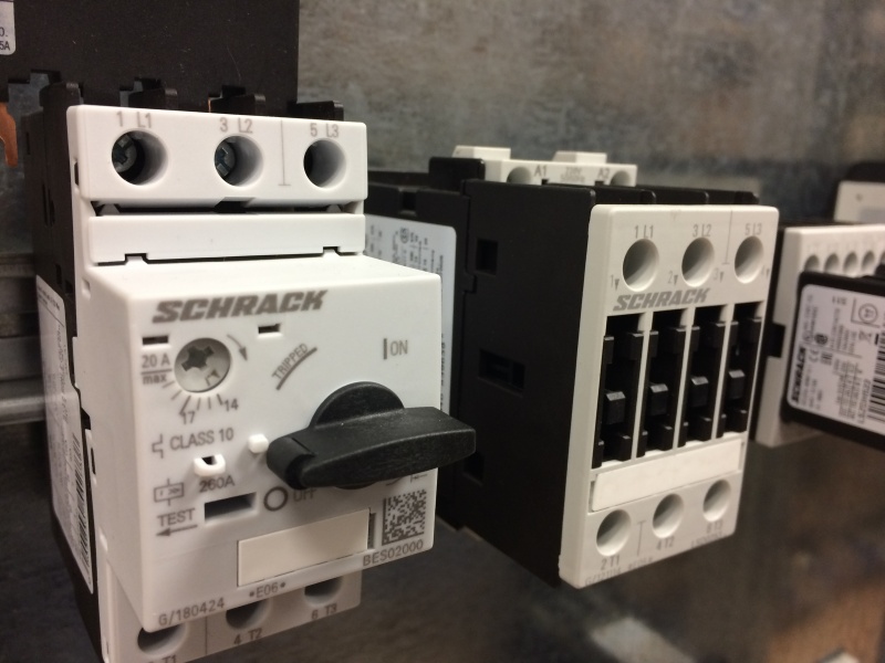 SCHRACK - motor protection circuit breakers, thermal relays and contactors-1