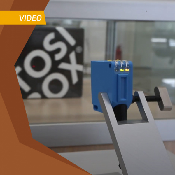 VIDEO: How to detect an object through glass with SICK Power Prox?-8