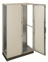 Floor-mounted steel distribution enclosures